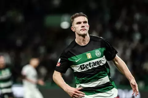 ريكورد: مانشستر يونايتد يقترب من التعاقد مع فيكتور جيوكيريس